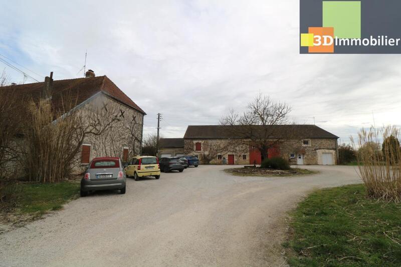 Maison - 586 m² - 14 pièces