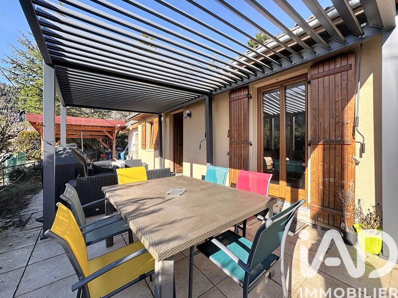 Maison - 85 m² - 3 pièces