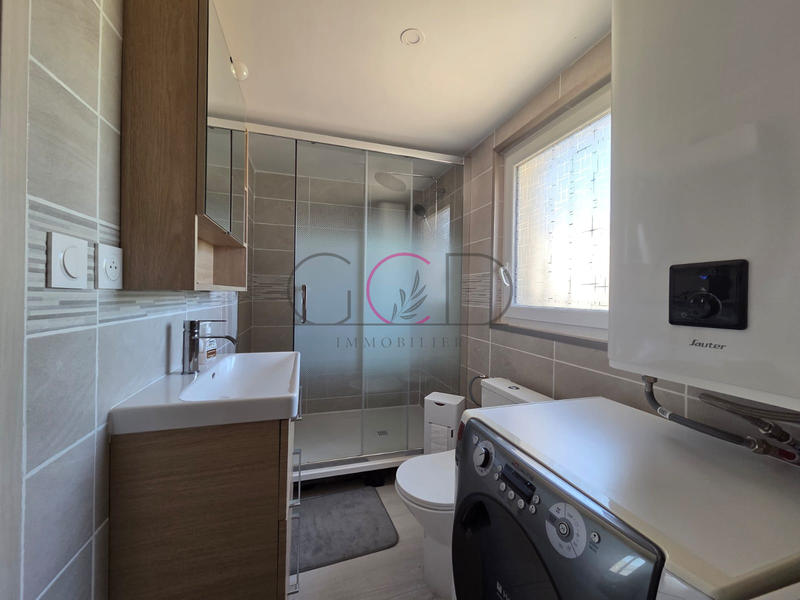 Maison - 94 m² - 4 pièces