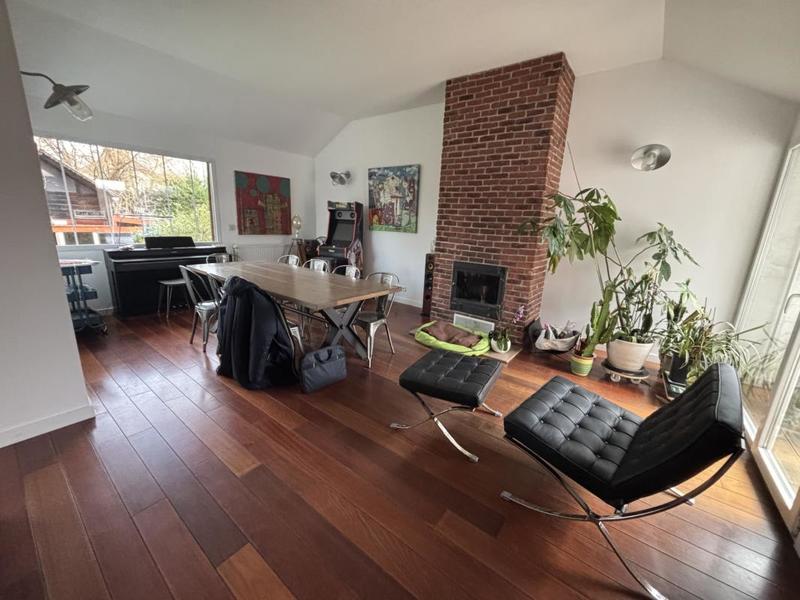 Maison - 150 m² - 6 pièces