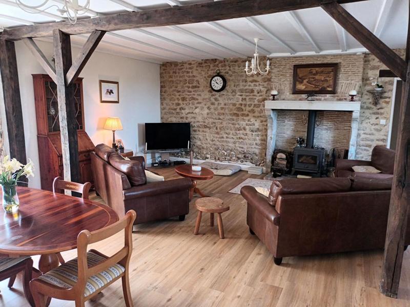 Maison en pierre - 133 m² - 4 pièces