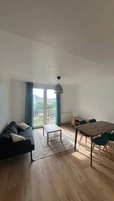 Appartement - 57 m² - 3 pièces