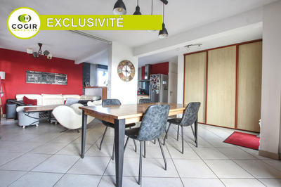 Maison - 121 m² - 5 pièces