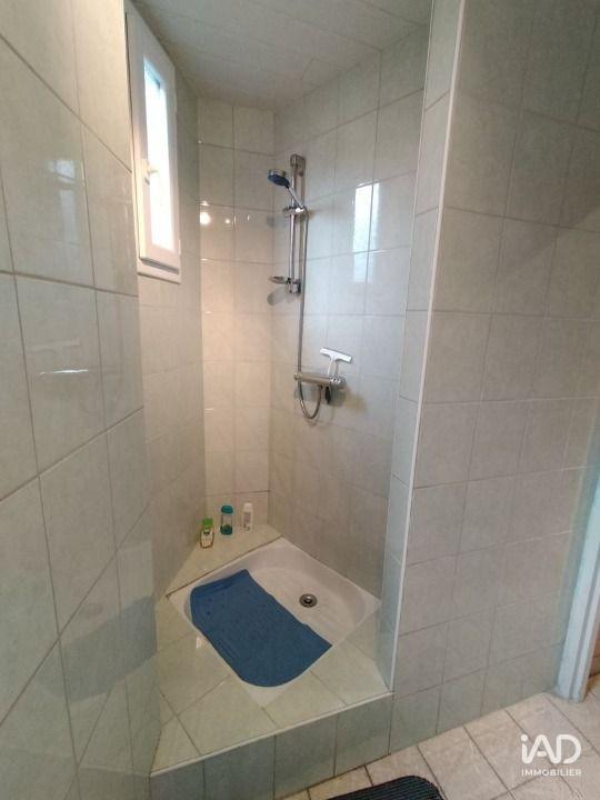 Maison - 234 m² - 11 pièces