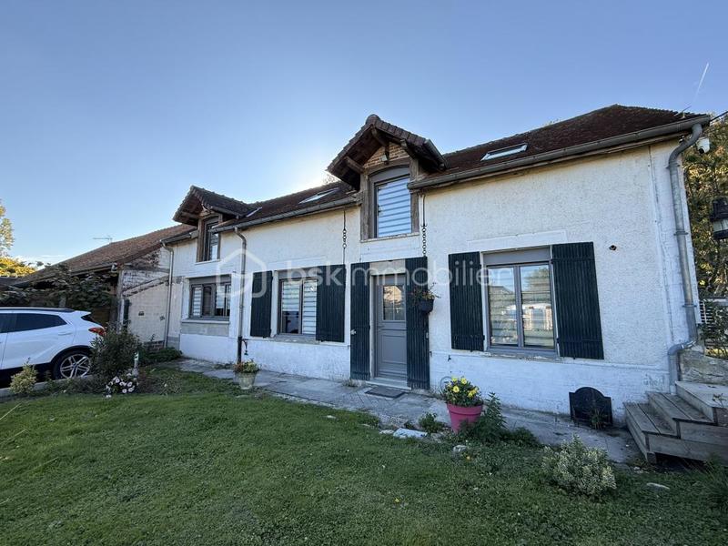 Maison ancienne - 138 m² - 6 pièces