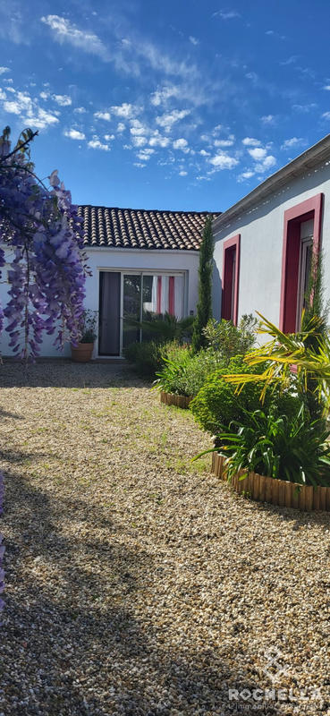 Maison ancienne - 200 m² - 7 pièces