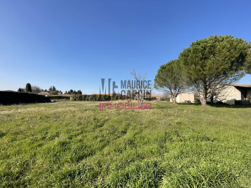 Terrain - 1 055 m²
