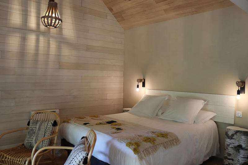 Local commercial - 748 m² - 15 pièces