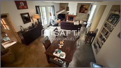 Maison - 111 m² - 5 pièces