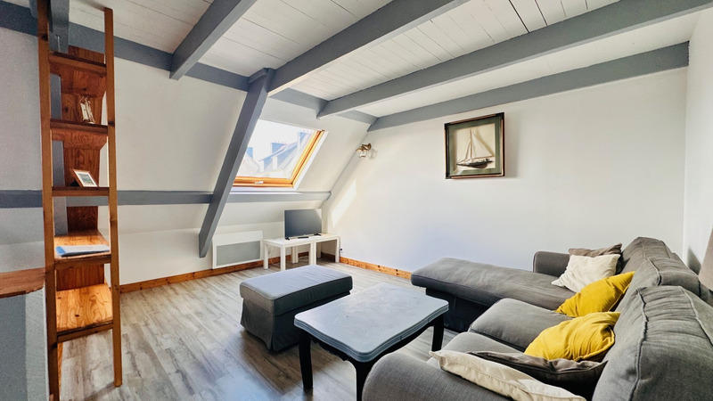 Maison - 200 m² - 10 pièces