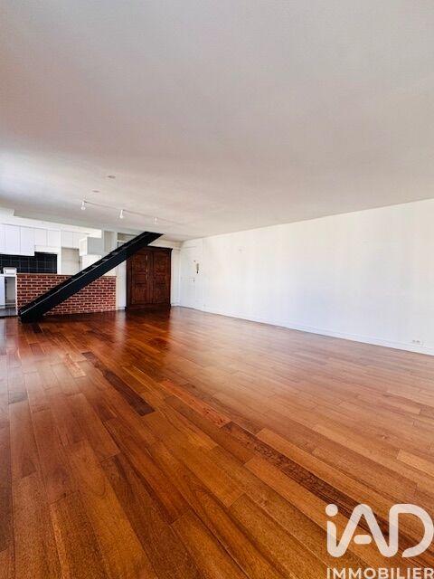 Appartement - 81 m² - 4 pièces