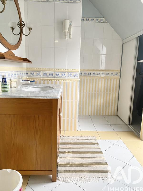 Maison - 400 m² - 10 pièces