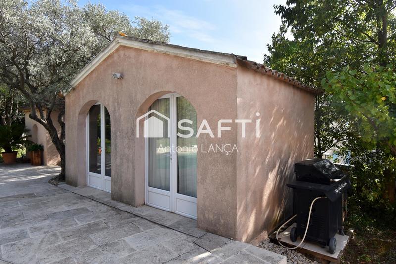 Maison - 183 m² - 6 pièces