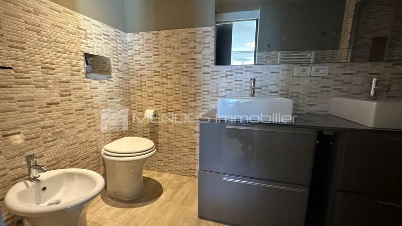 Appartement - 84 m² - 3 pièces