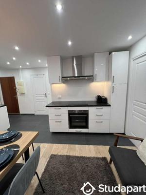 Chambre - 9 m² - 1 pièce