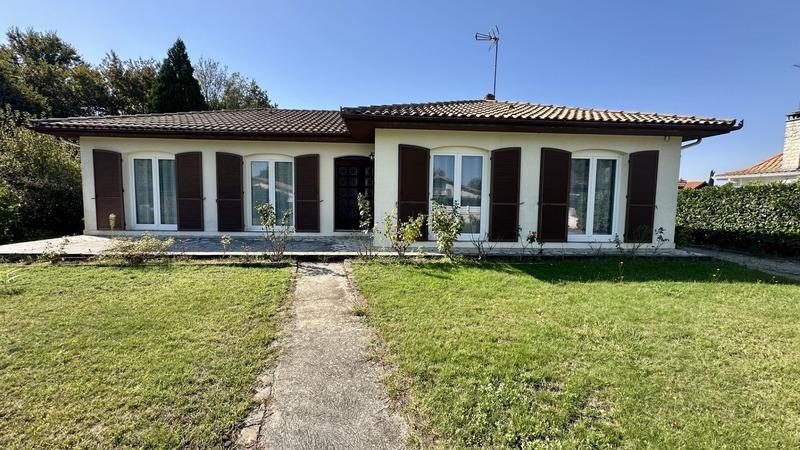 Maison - 122 m² - 5 pièces