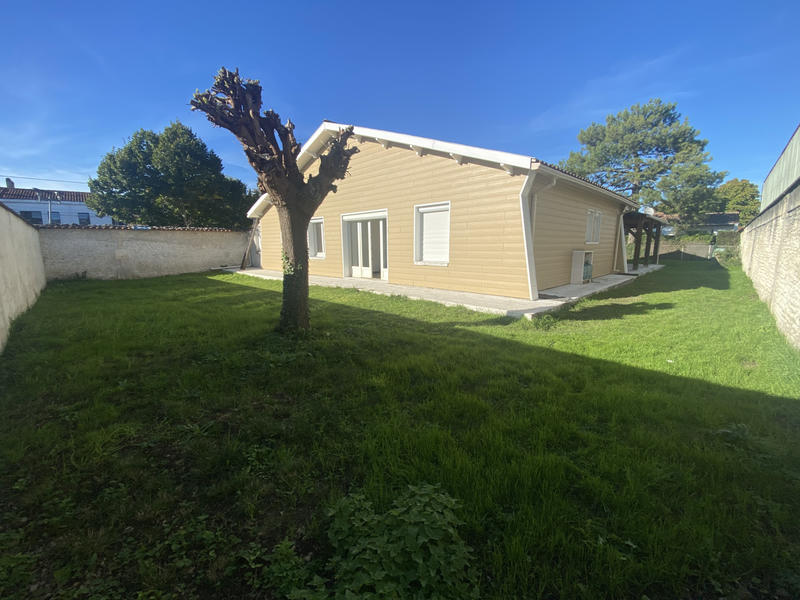 Maison - 96 m² - 5 pièces