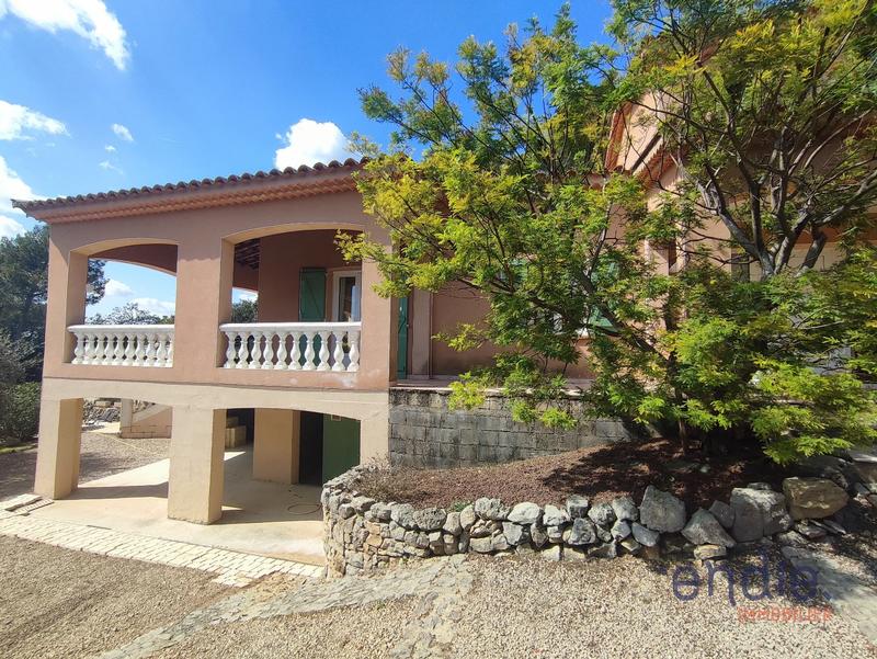 Maison - 142 m² - 4 pièces