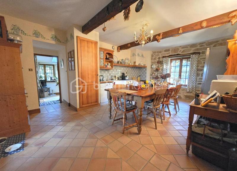 Longère - 182 m² - 6 pièces