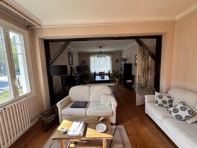 Maison - 123 m² - 5 pièces