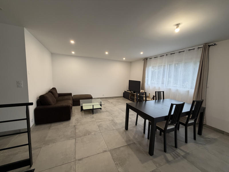 Maison - 100 m² - 4 pièces