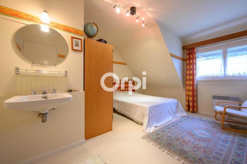 Maison - 160 m² - 8 pièces