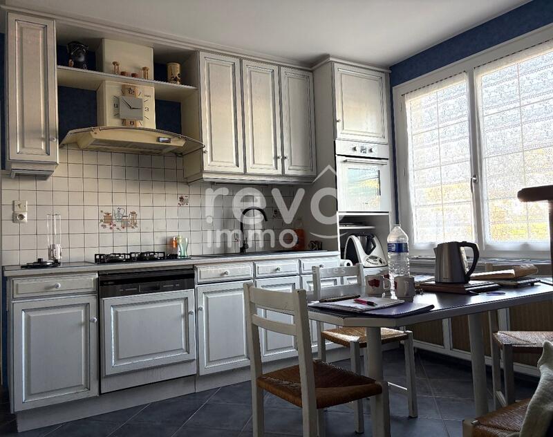 Maison - 140 m² - 6 pièces