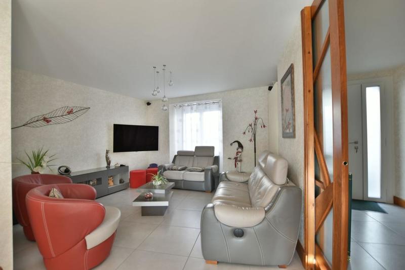 Maison - 140 m² - 8 pièces