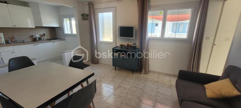 Maison - 204 m² - 8 pièces