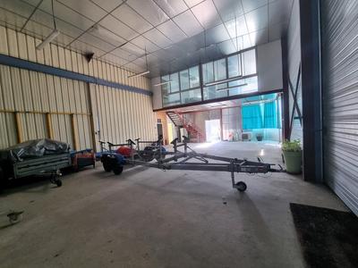 Local artisanal - 179 m² - 5 pièces