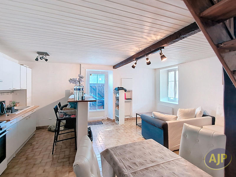 Immeuble - 7 pièces