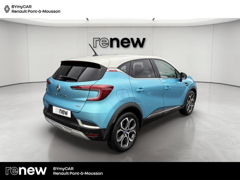 Renault Captur E-Tech Plug-in 160 Intens