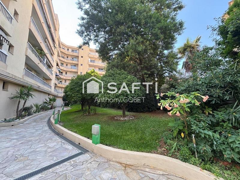 Appartement - 81 m² - 3 pièces