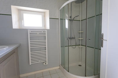 Maison - 243 m² - 5 pièces