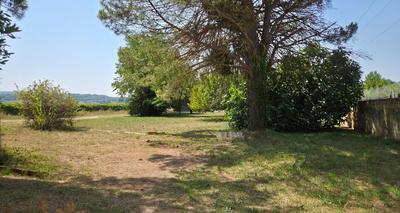 Maison - 368 m² - 12 pièces