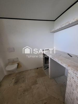 Maison - 186 m² - 8 pièces