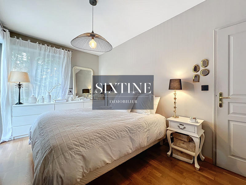 Appartement - 106 m² - 4 pièces