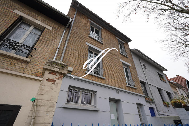 Local commercial - 120 m²