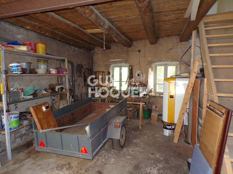 Maison - 250 m² - 12 pièces