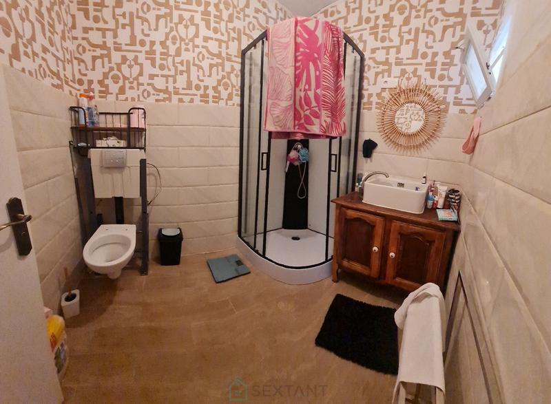 Propriété - 170 m² - 7 pièces