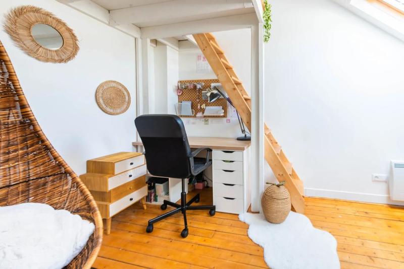 Appartement - 100 m² - 6 pièces