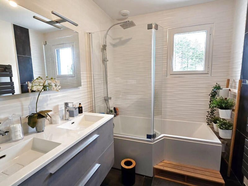 Villa - 145 m² - 6 pièces