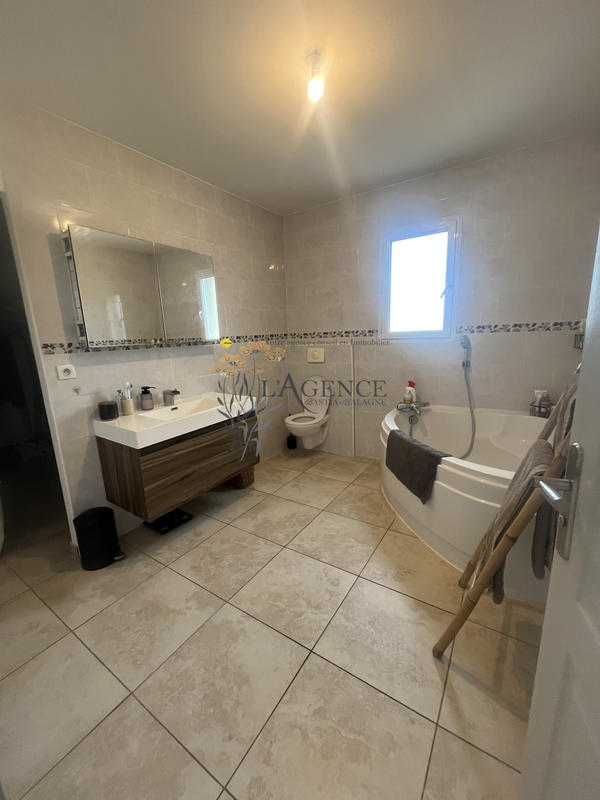 Maison - 156 m² - 6 pièces