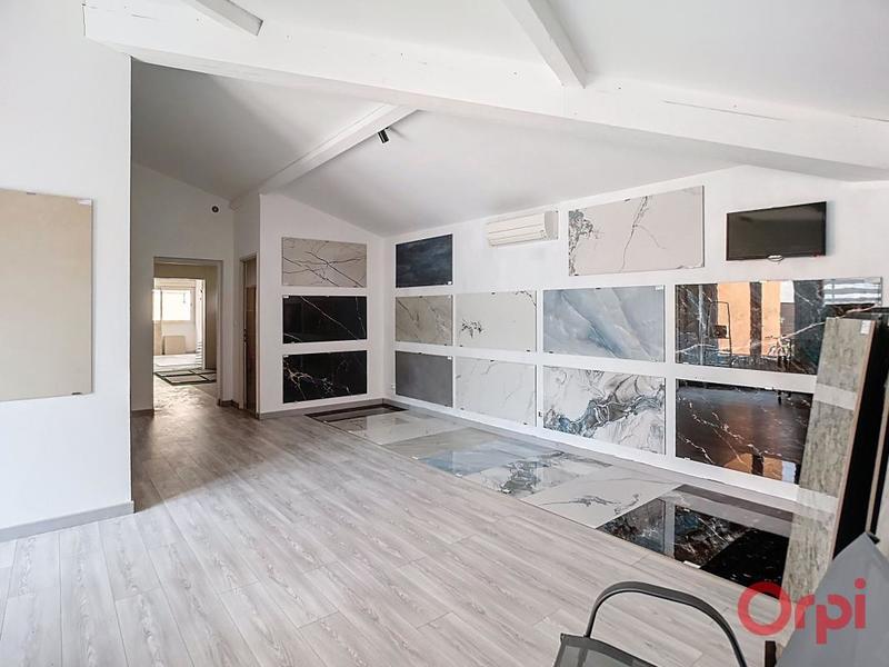 Maison - 192 m² - 4 pièces