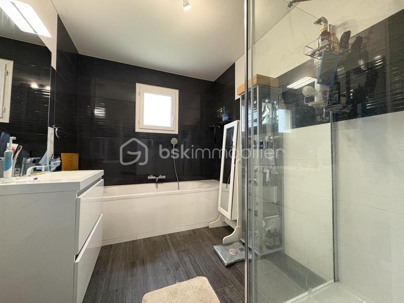 Maison - 124 m² - 6 pièces