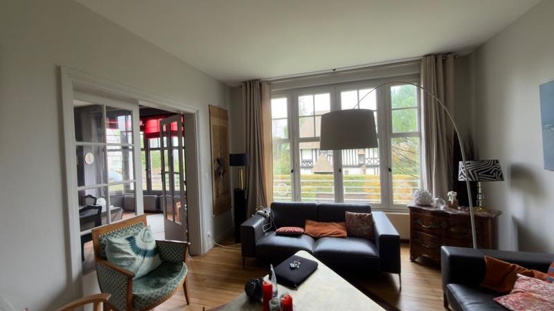 Maison - 198 m² - 8 pièces