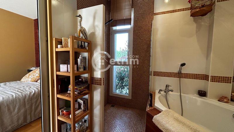 Maison - 145 m² - 4 pièces