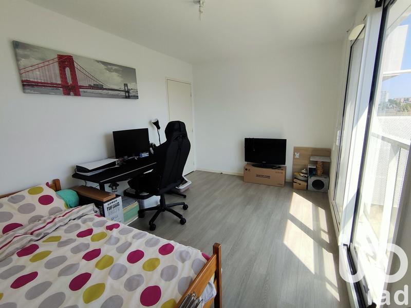 Appartement - 90 m² - 4 pièces