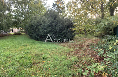 Terrain - 702 m²