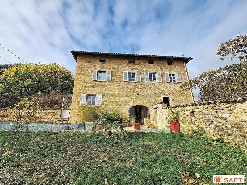 Maison - 171 m² - 6 pièces